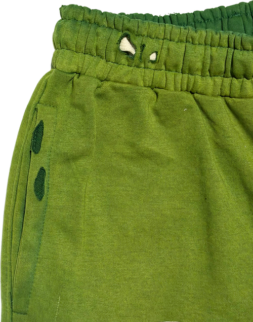 SERENE SHORTS - Grass Green
