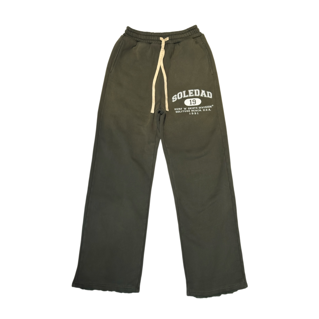 GRADUATE LOGO SWEATPANTS (FADED ARMY)